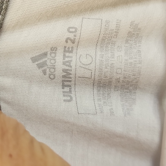 (0116) Adidas t-shirt - Picture 3 of 6